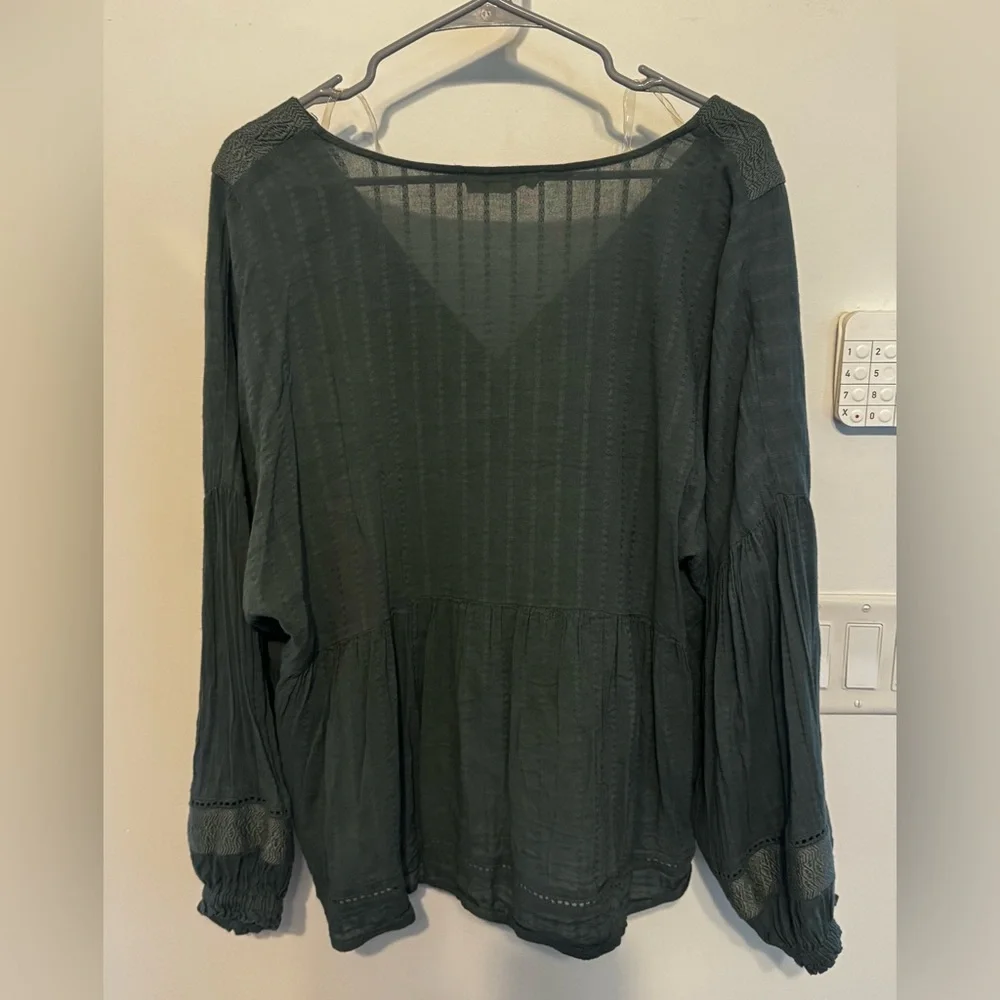 Lucky Brand Green Tunic Top - Picture 4 of 5